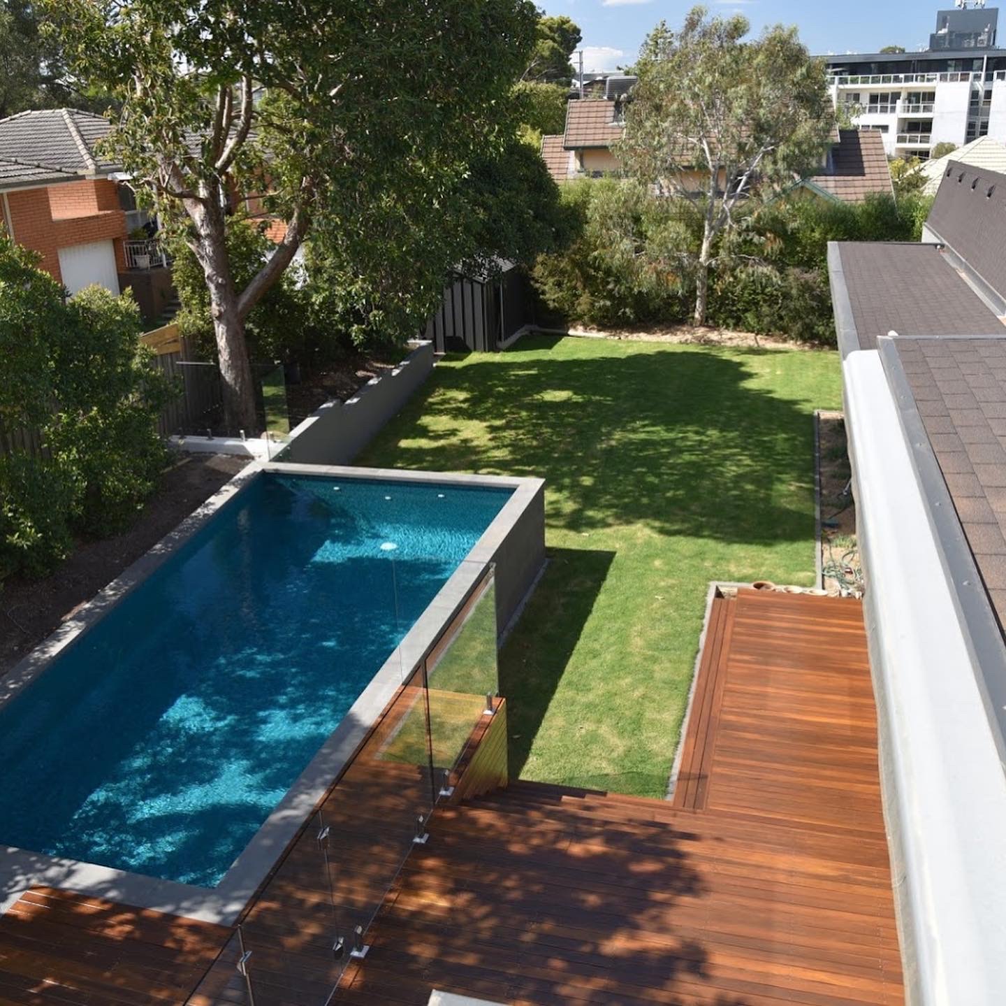 Spotted Gum decking pool surround — Melbourne