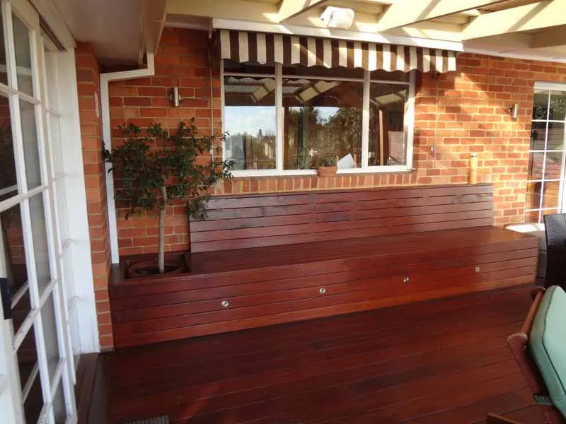 Finished hardwood deck in a Melbourne backyard
