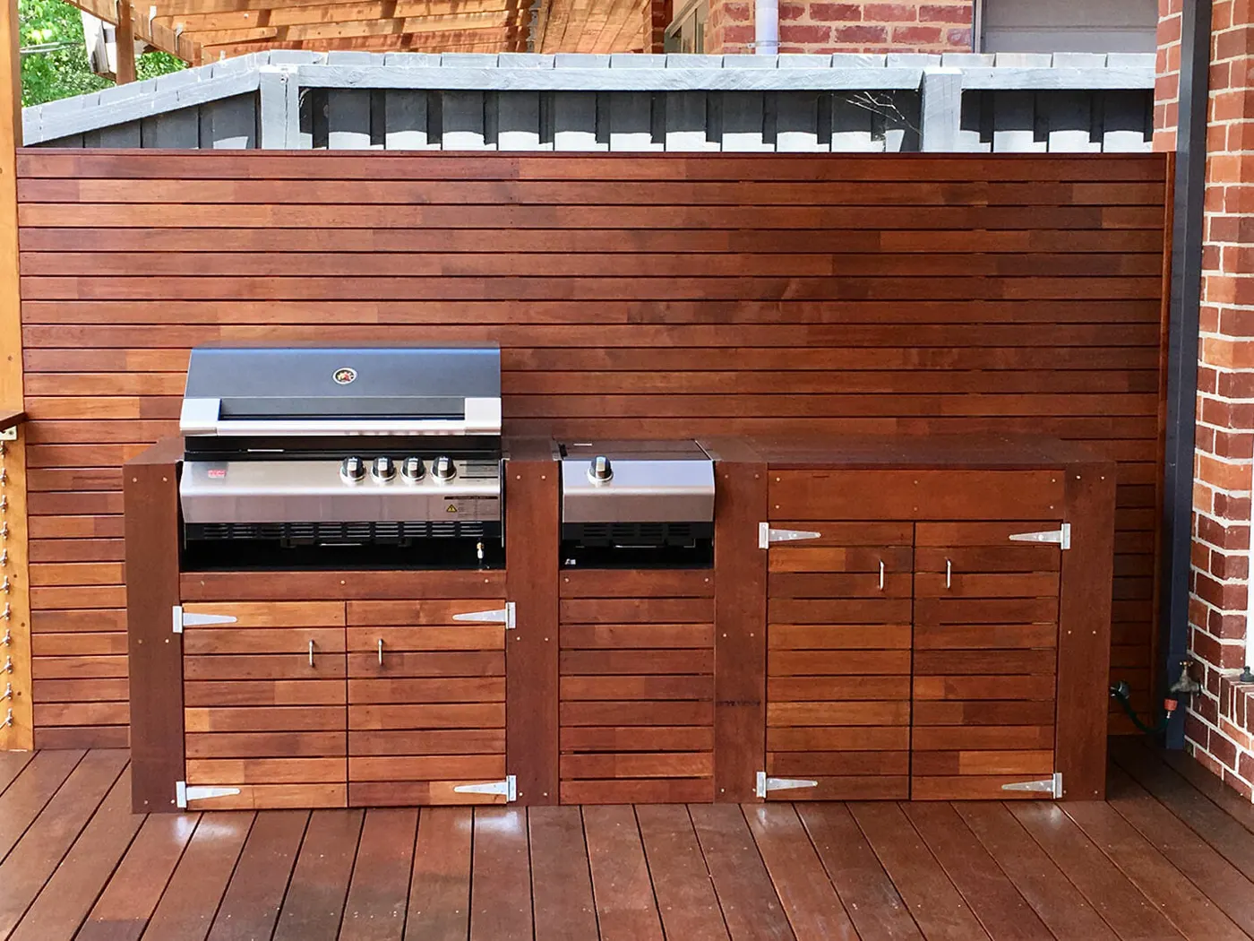 Outdoor screen and seating project 14 by Deck It Out Decks & Pergolas — Melbourne