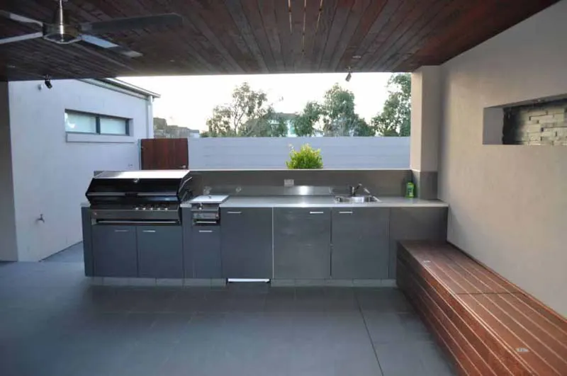Alfresco area project 35 by Deck It Out Decks & Pergolas