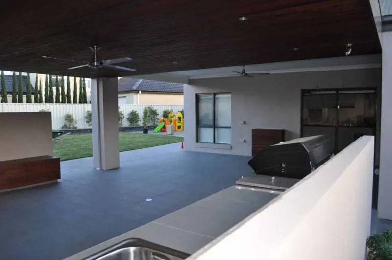 Alfresco area project 38 by Deck It Out Decks & Pergolas